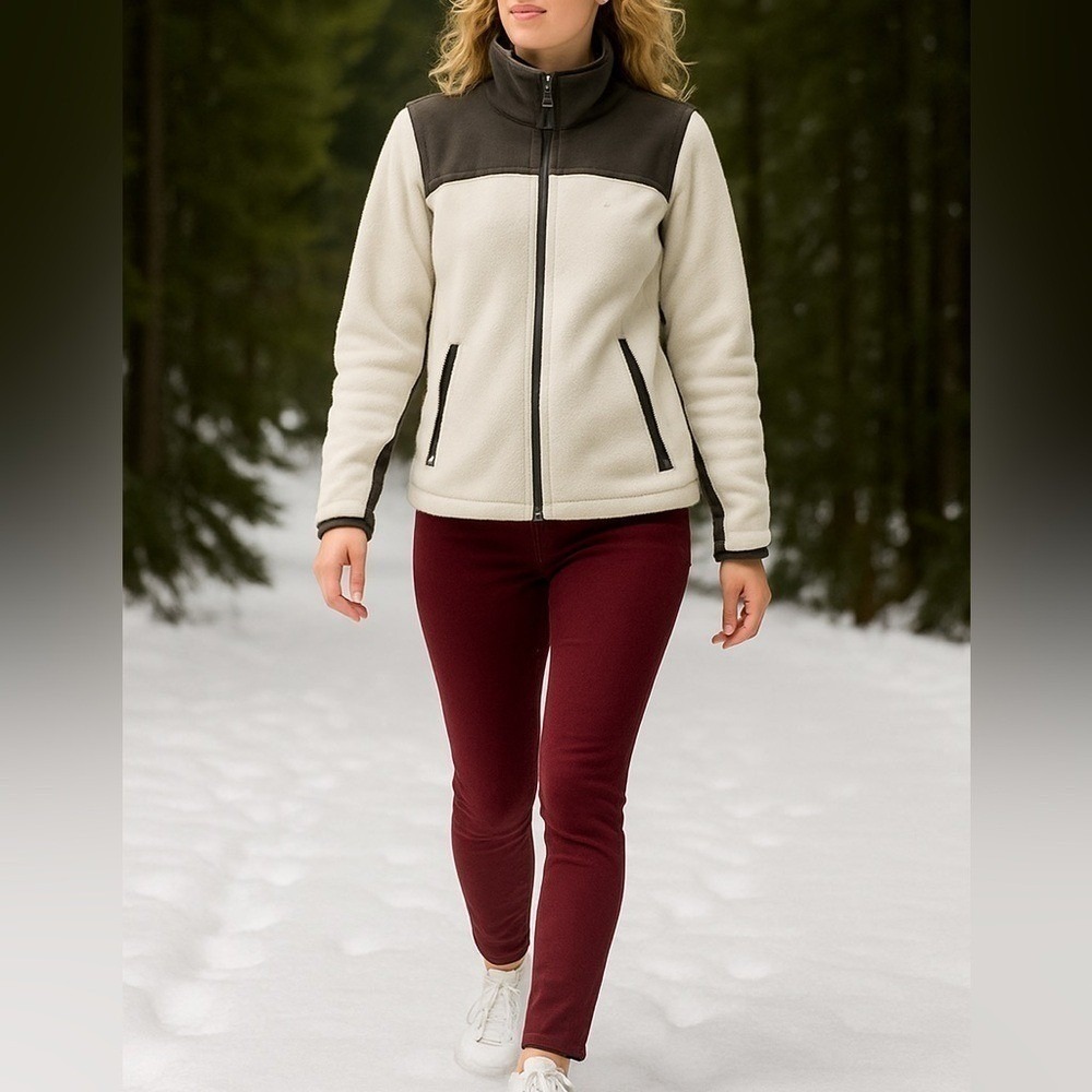 Athletic Works Ladies White/Black Fleece Coat